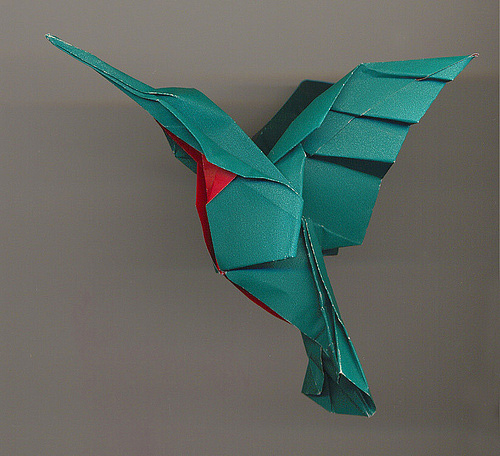 Il colibrì Immagine dell'origami Il colibrì
